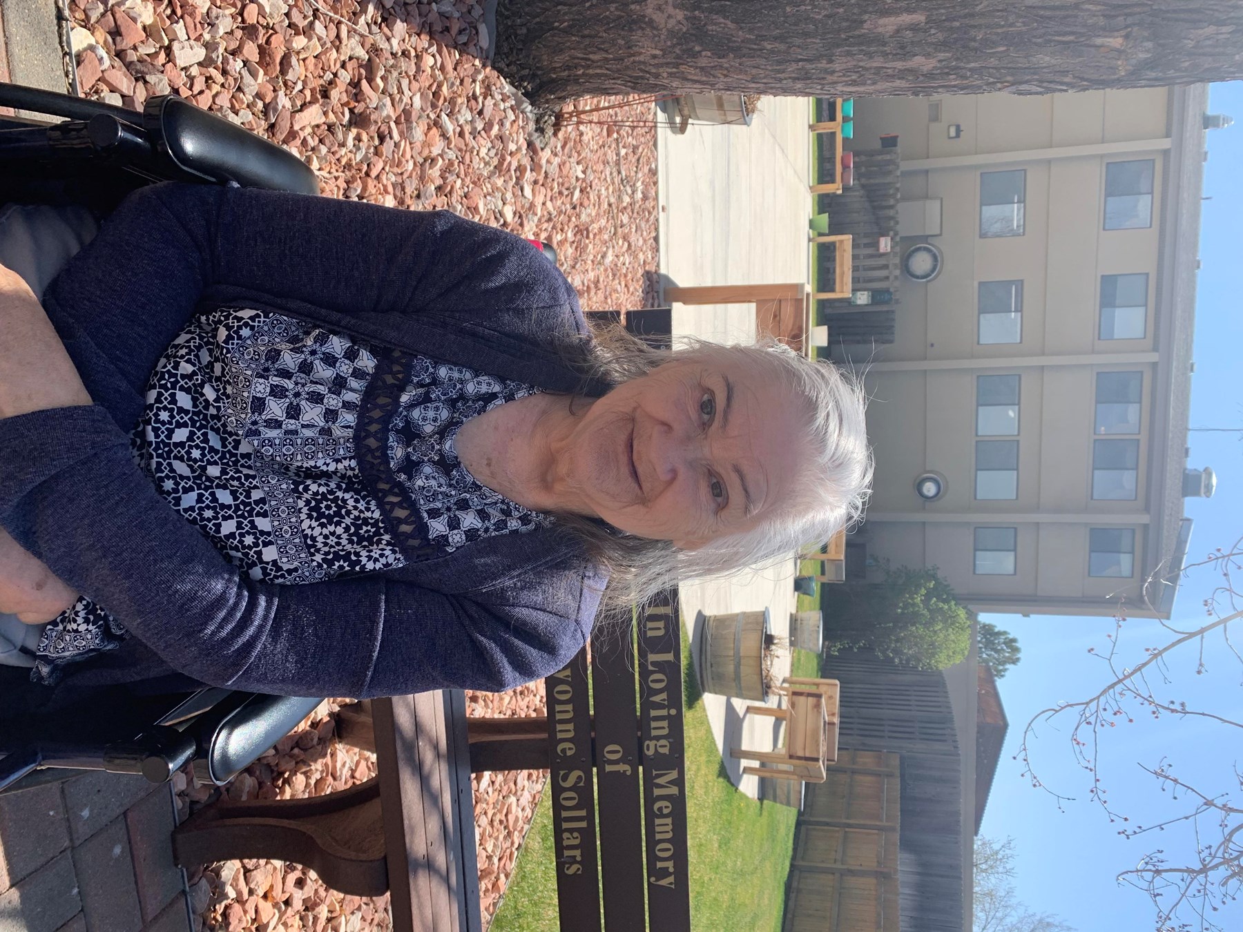 Obituary of Josefina Armendariz