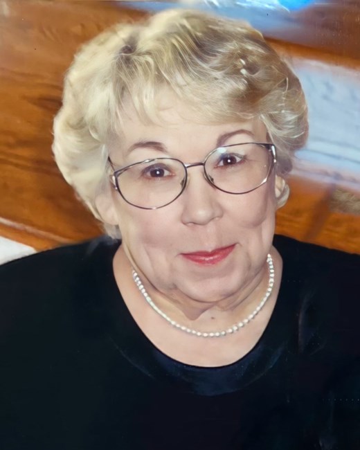Obituary of Leah Shannon Theiring