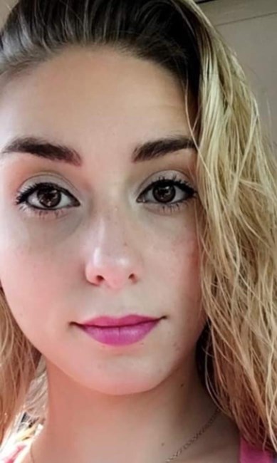 Obituary of Courtney Marie Crebs