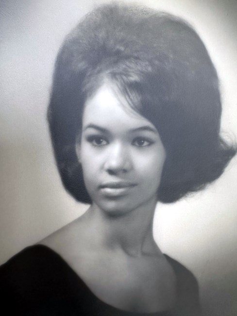 Obituary of Johnnye Cannon Lawson