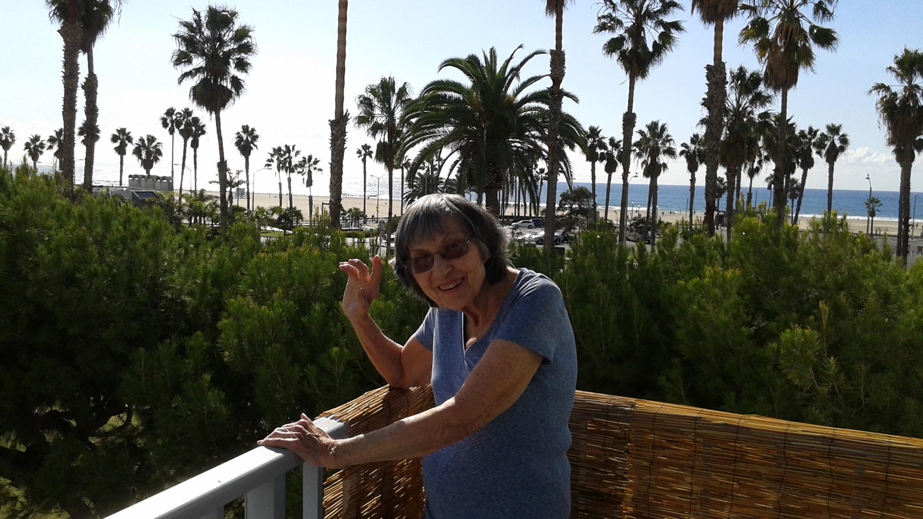 Obituary of Bess Sue Pastel