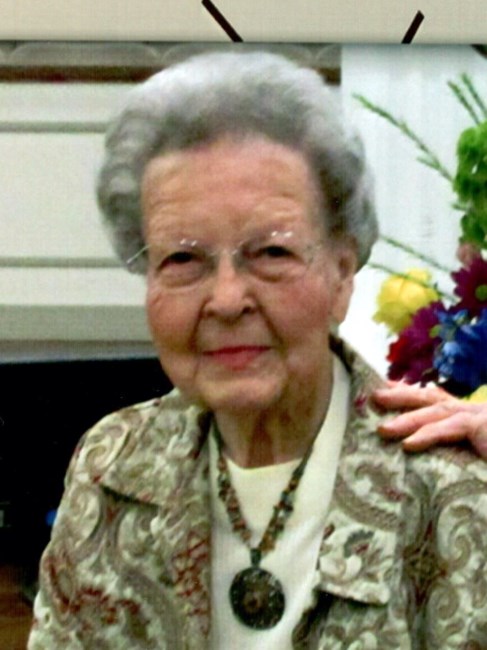 Obituary of Dorothy "Dot" Savage Davis