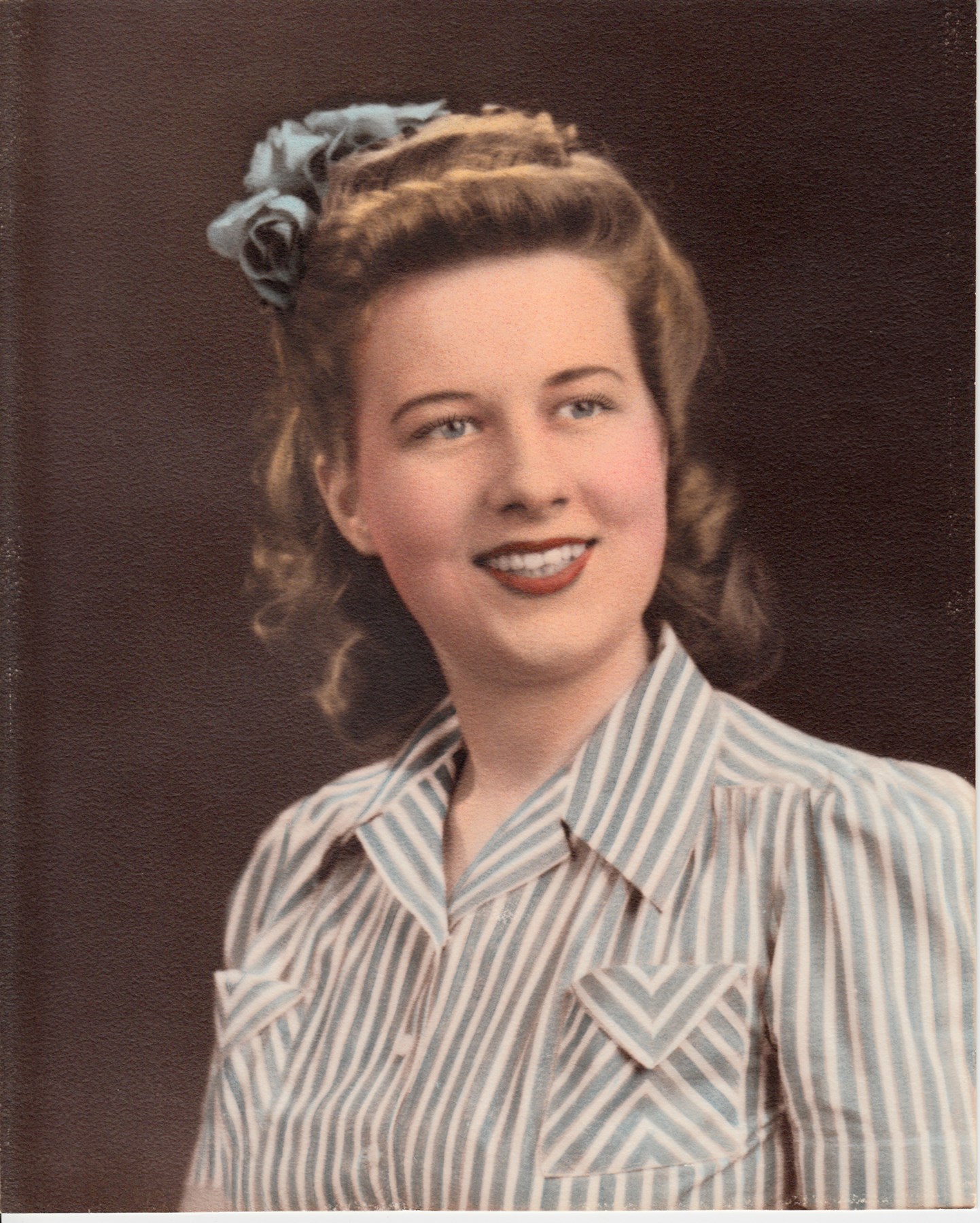 Obituary of Marian Marie Lindell