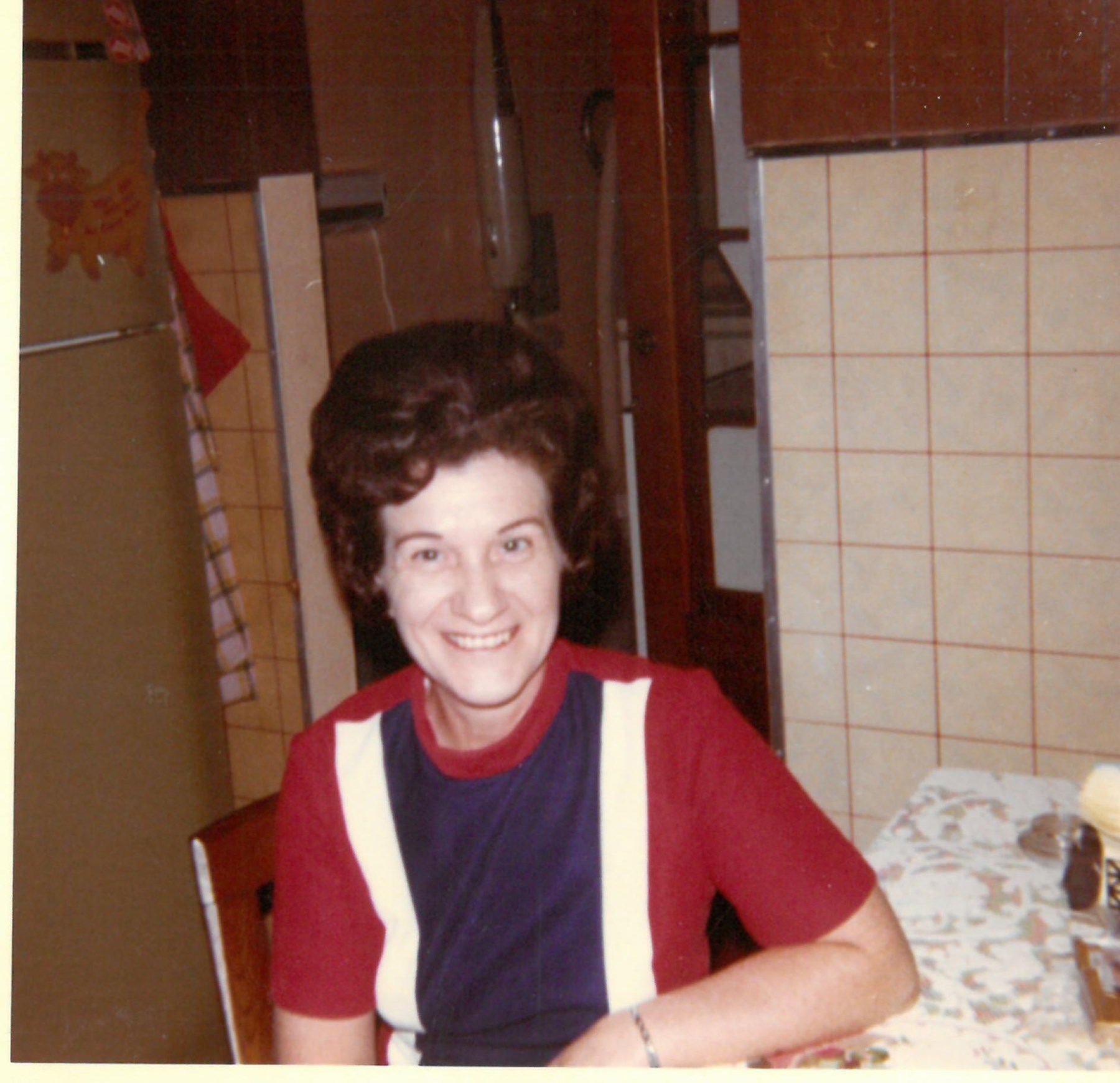 Obituario de Ms. Eva Maxine Hughes