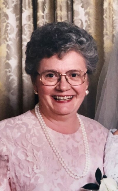 Obituario de Elaine A. Bielaga