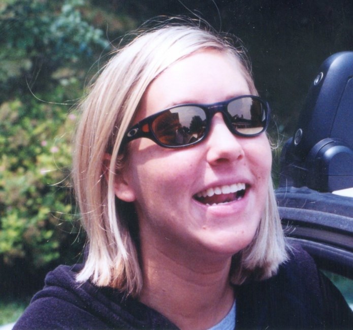 Obituary of Erin Elizabeth Durkee