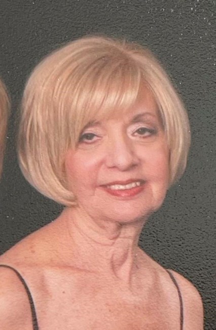 Obituary of Loretta Singer