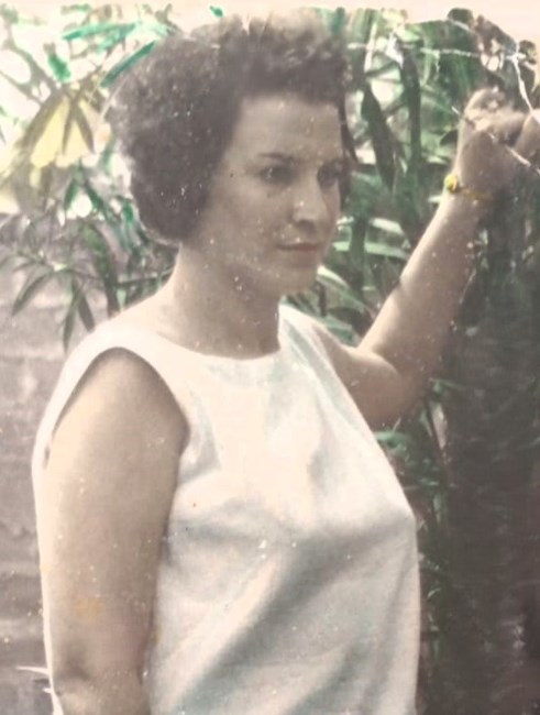 Obituary of Maria Esneda Mejia