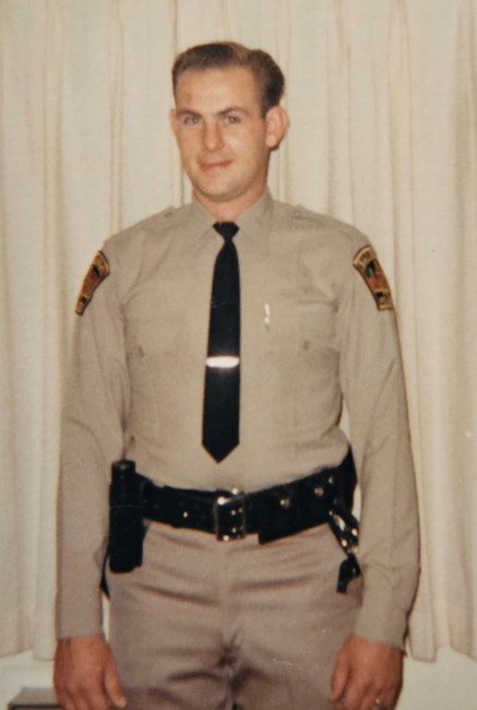 Obituario de Dale Edward Hinz