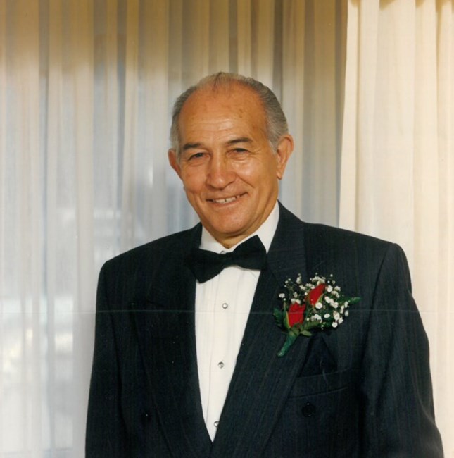 Obituario de Mr. Angelo Pagniello