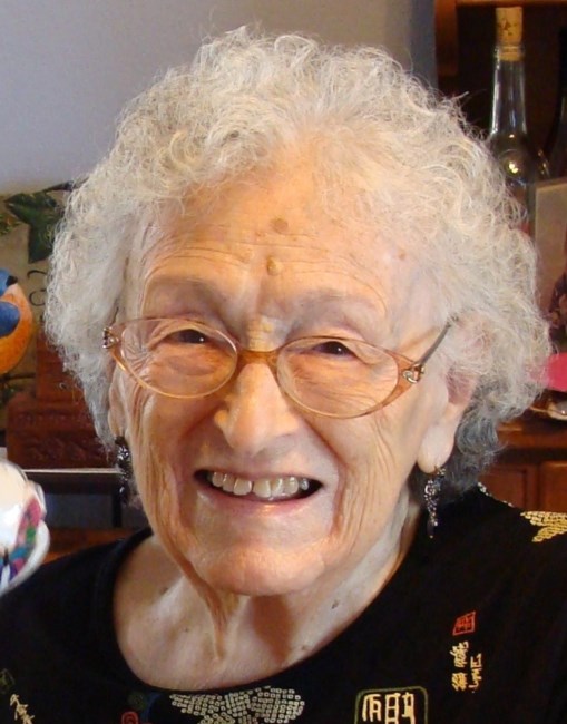 Obituary of Eileen Esther Higgins