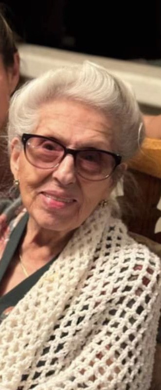 Obituary of Rosa Amelia Molina