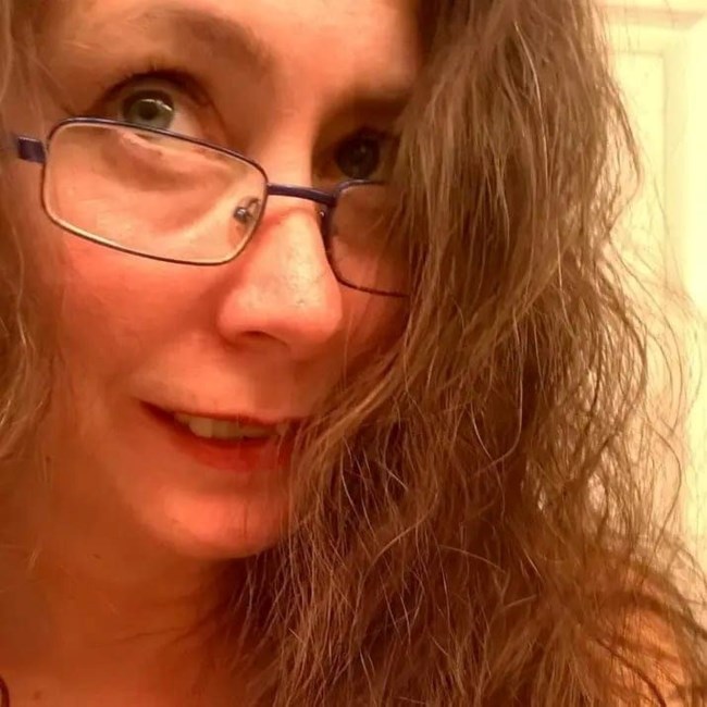 Obituary of Erin Knott