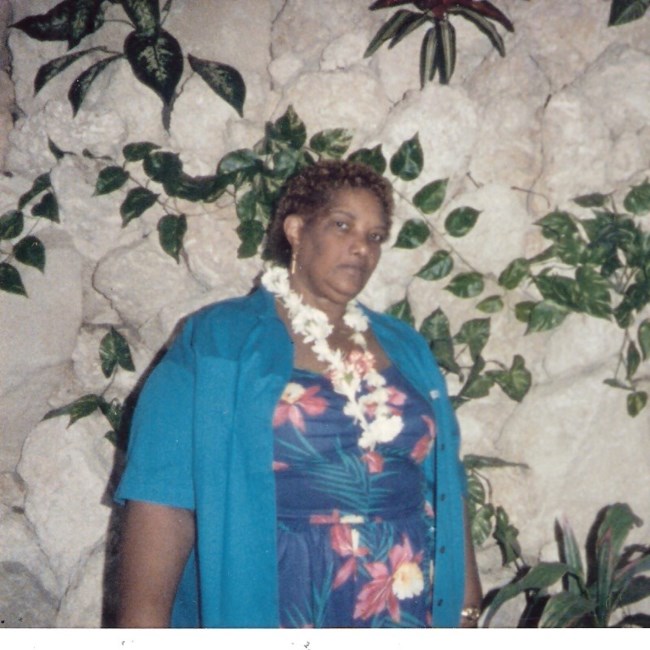 Obituary of Nicole Moise Dolet