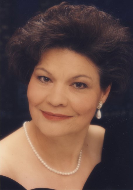 Obituary of Minerva Villarreal Castro