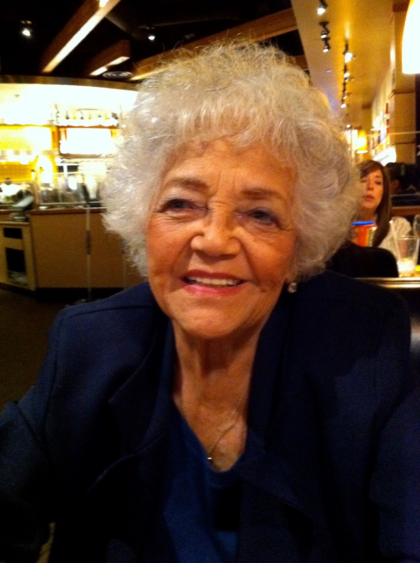 Obituary of Dora Lee De La Cruz
