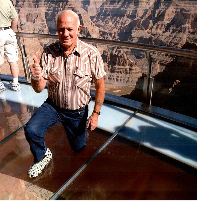 Obituario de James Gaylord Triplett