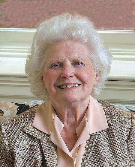 Obituary of Zenia Chargot Lowe