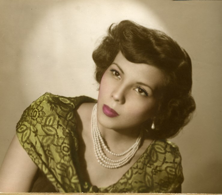 Obituary of Dolores Rojas