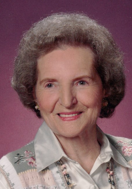 Obituary of Helen Beatrice "Bea" Hitt