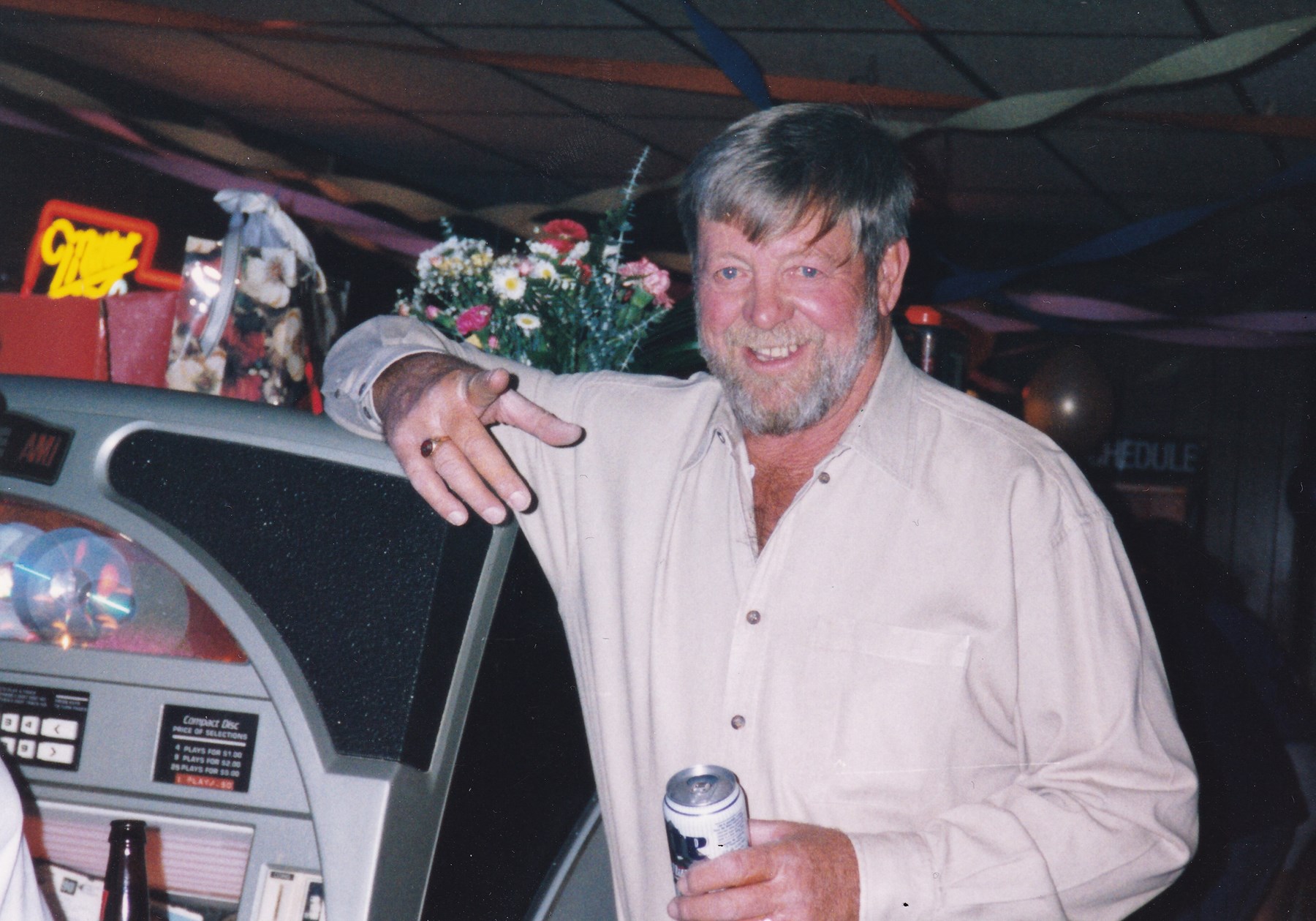 Obituary of Larry "Slicker" J. Howell