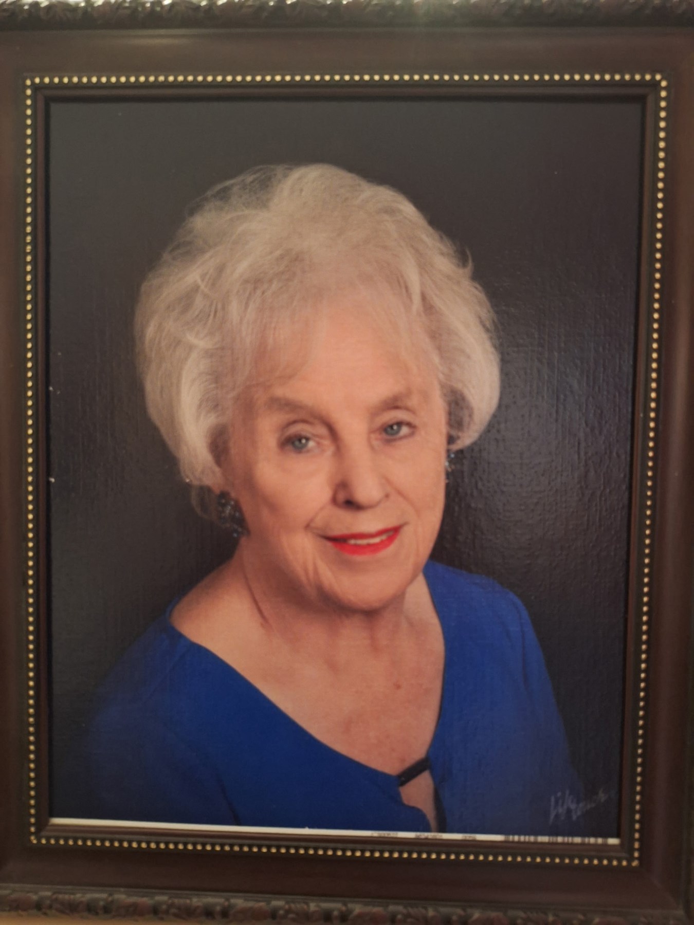 Obituario de Linda Biden