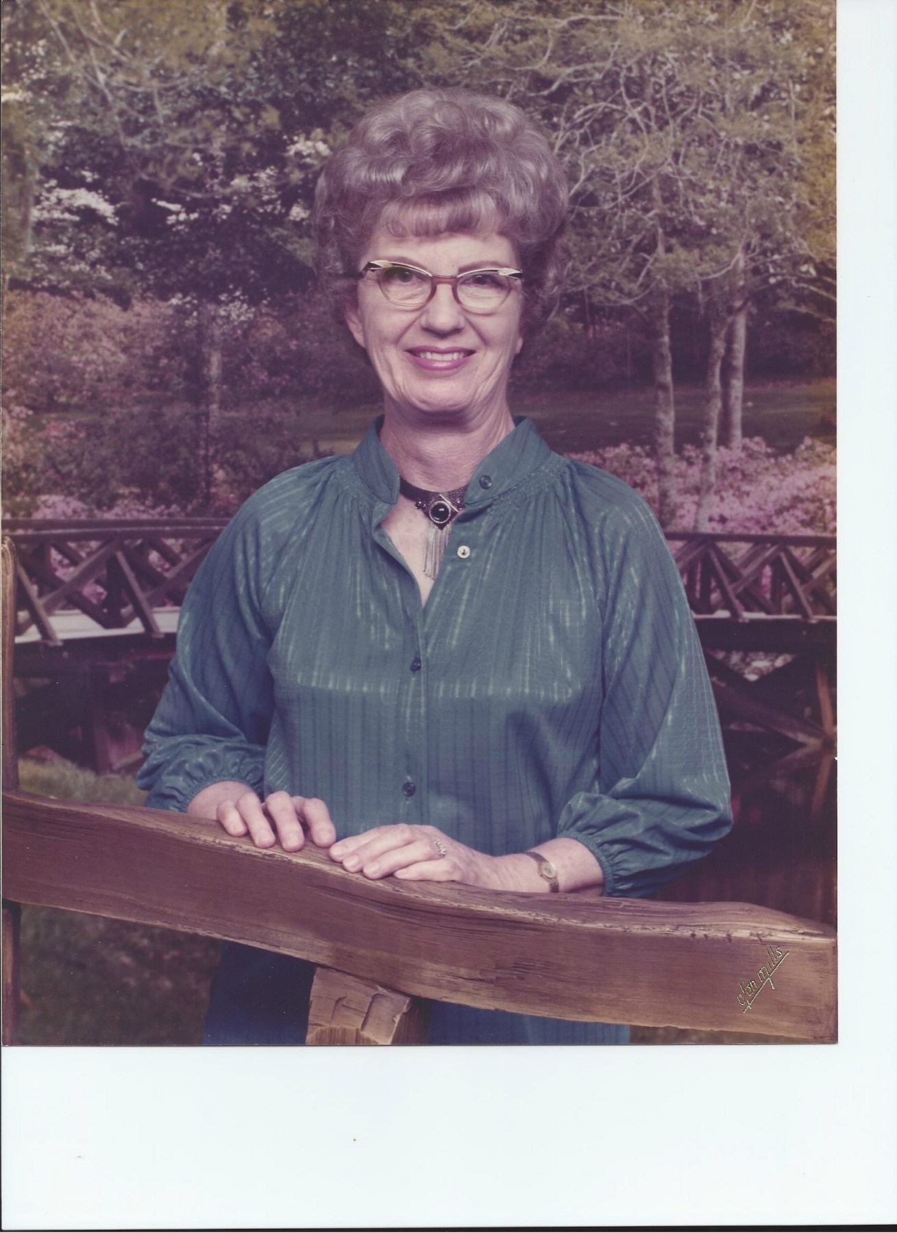 Obituary of Ann Pearl Standefer