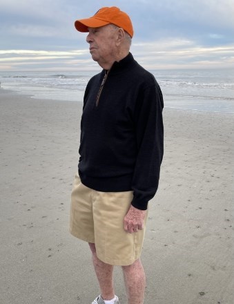 Obituary of Robert "Bob" W. Van Kleunen