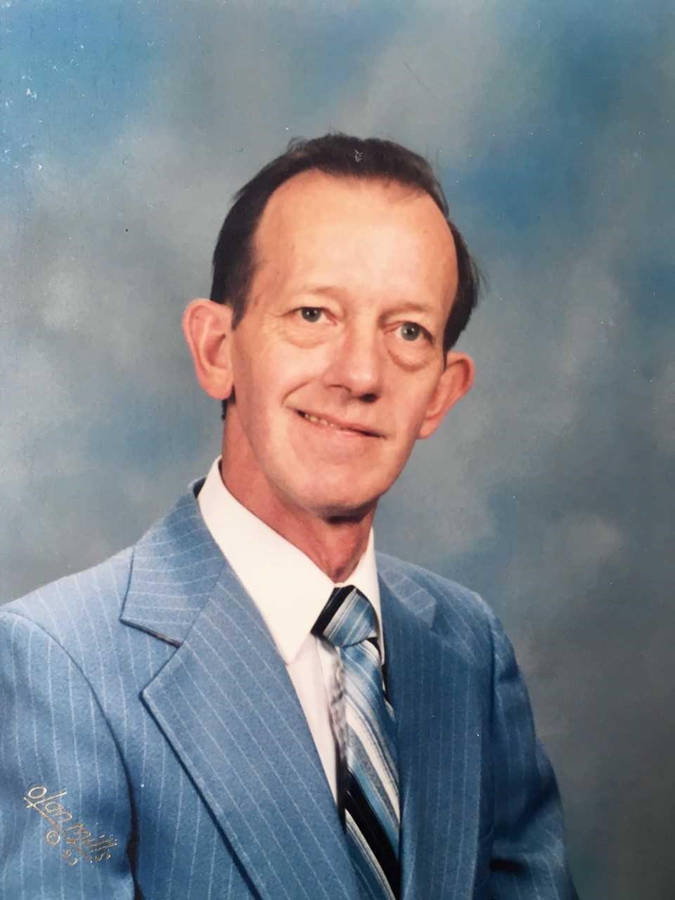 Obituario de Kenneth Carl Hester