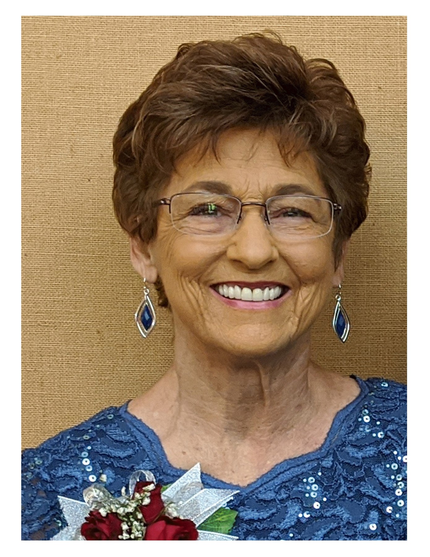 Obituario de Carolyn Elizabeth Dugdale
