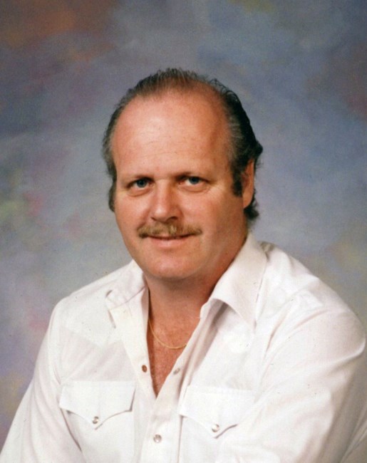 Obituario de Charles "Chuck" Armstrong