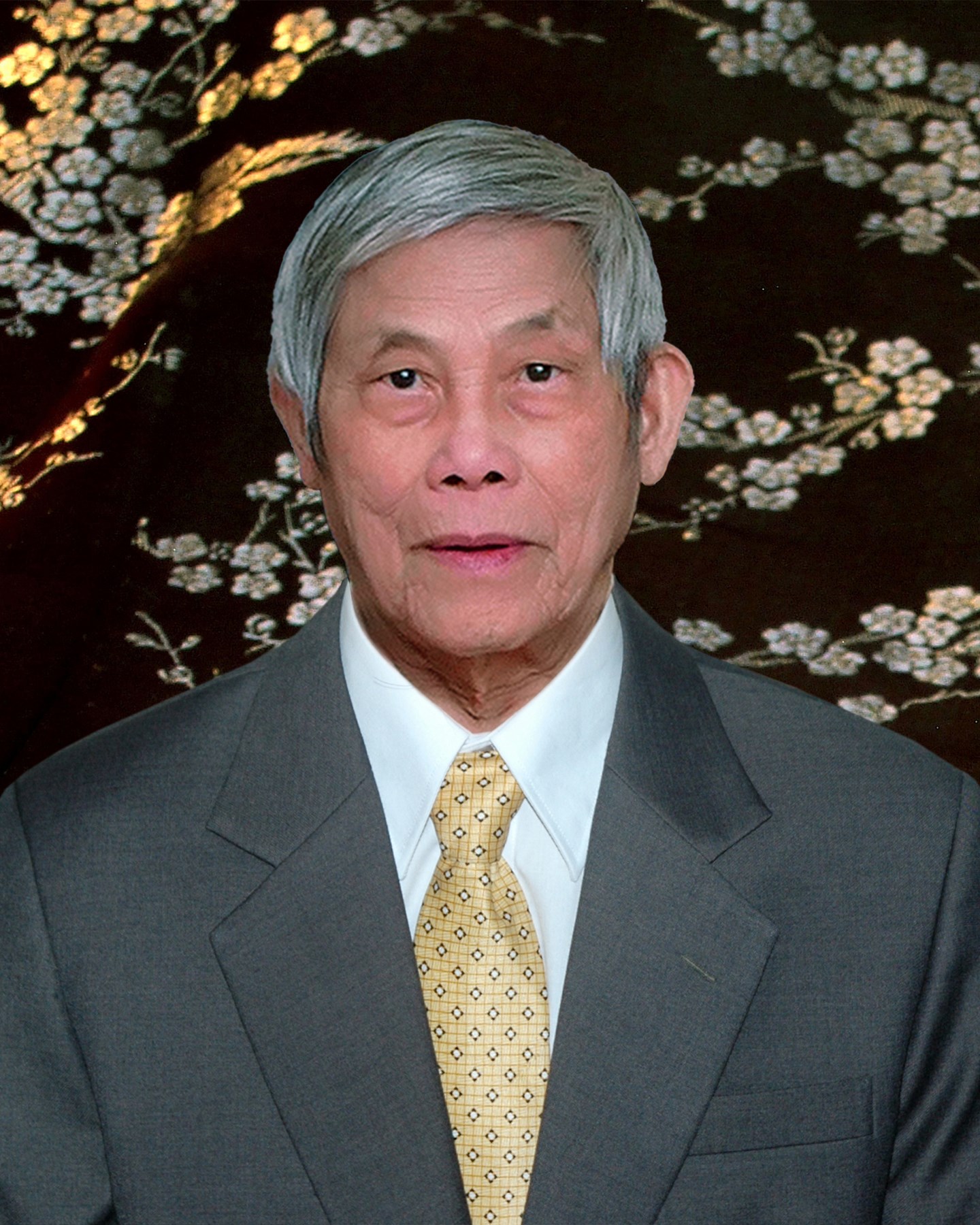 Obituary of Quan Hoang