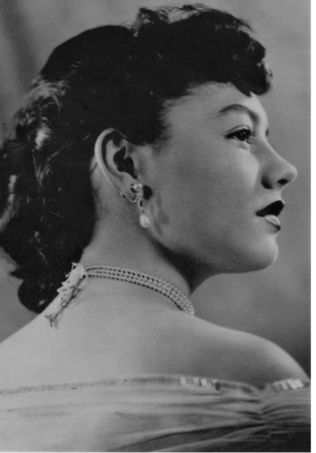 Obituary of Maria de lourdes Frias Peres