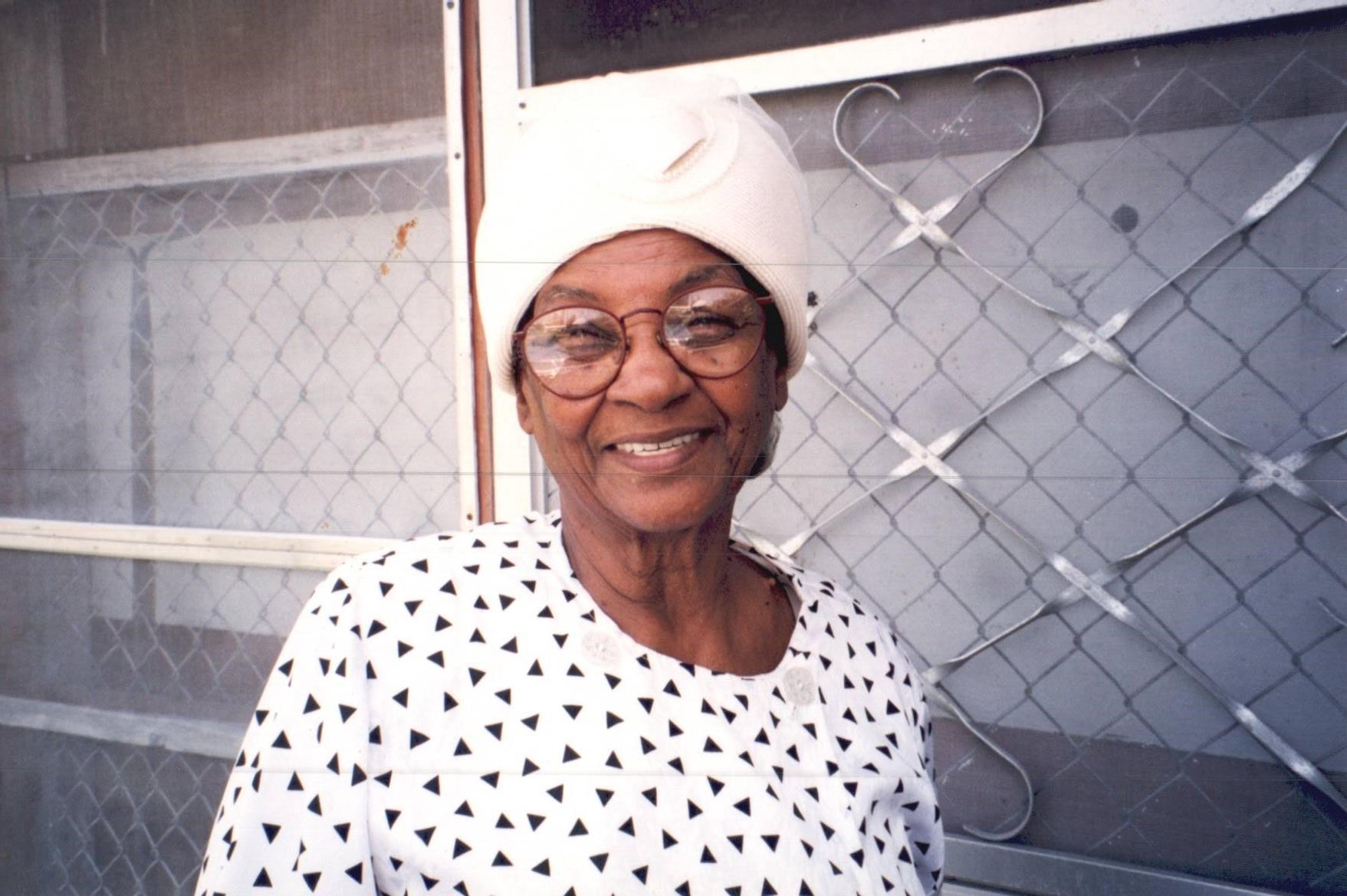 Obituary of Elsa M. Lee