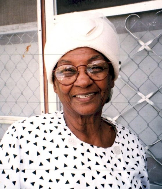 Obituary of Elsa M. Lee