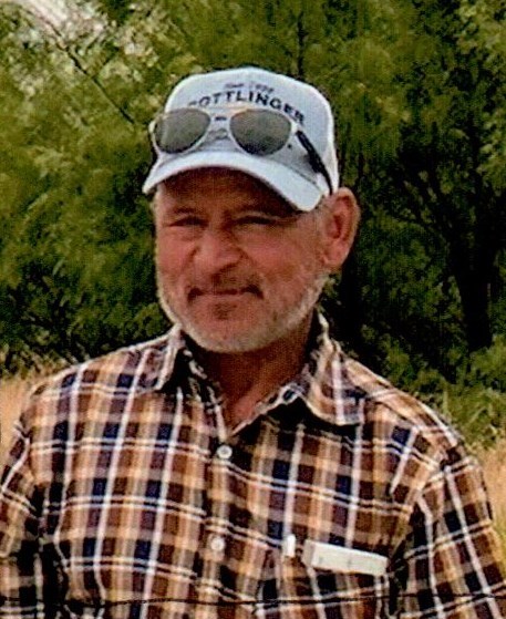 Obituary of David Amaro