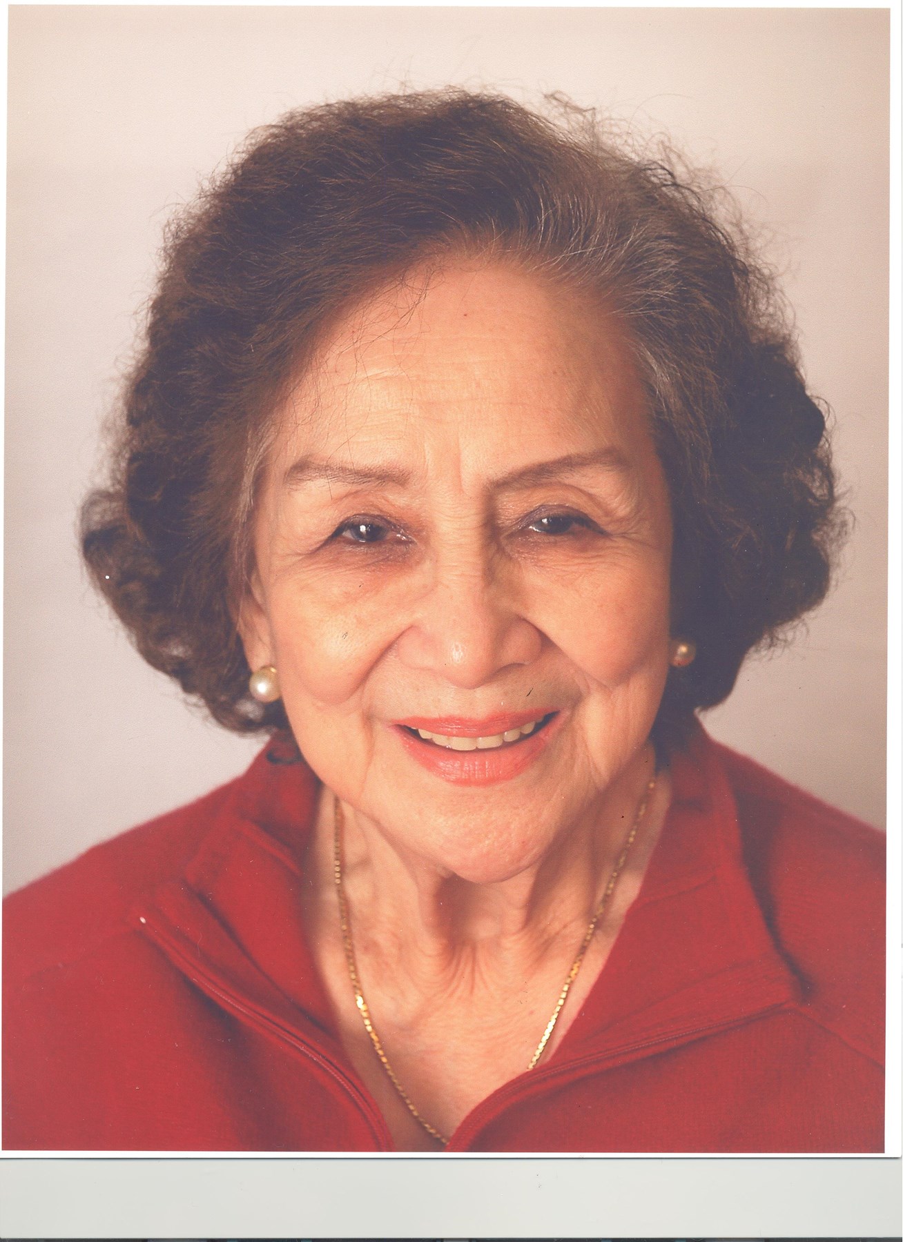 Obituario de Adoracion L. Luna