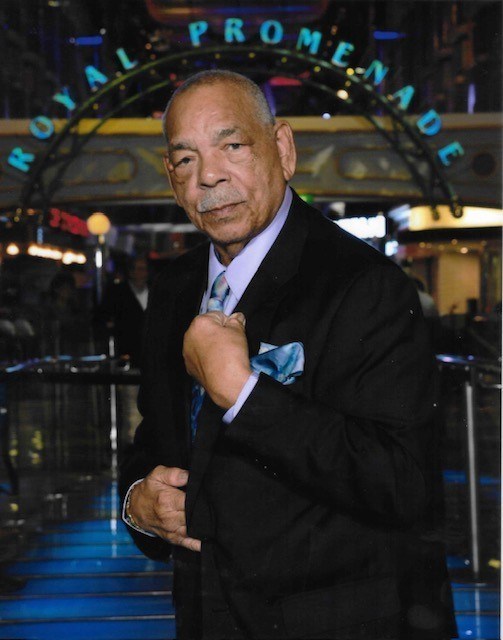 Obituary of Kenoly Hendricks