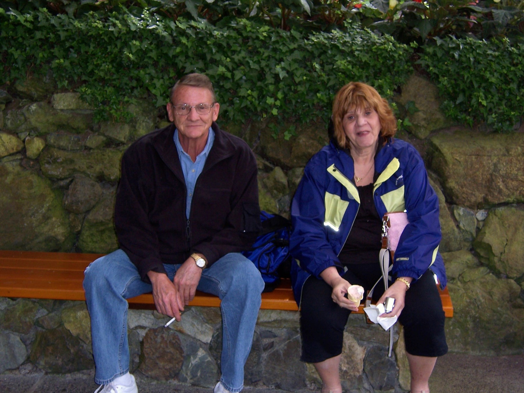 Obituario de James E. Richardson