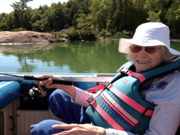 Obituario de Elaine R.C. Jones