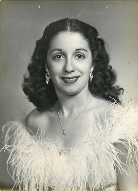 Obituary of Hilda Flores