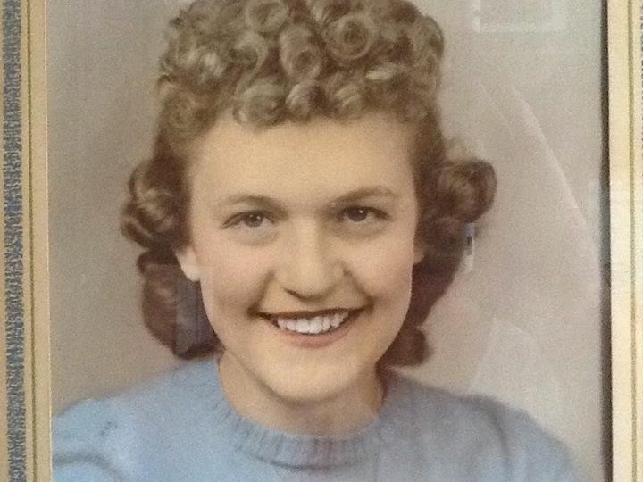 Obituary of Wilma Fern Knoll