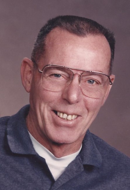 Obituario de Robert Petrie