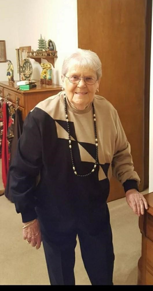 Obituary of Betsy Jo Brooks