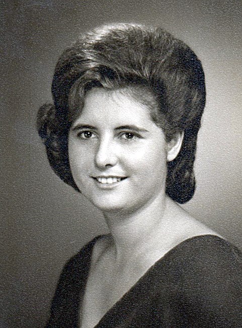 Avis de décès de Christine Louise Cantrell