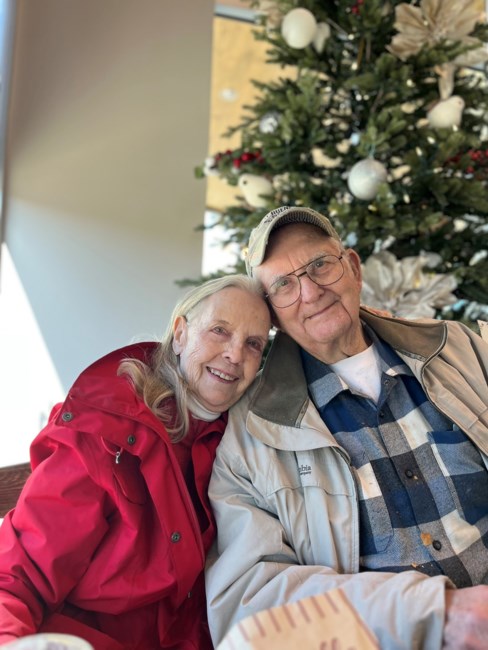 Obituary of Joyce Marilyn Weight