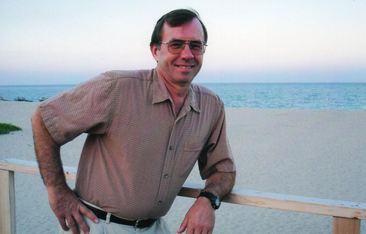 Obituary of Glenn A. Baker