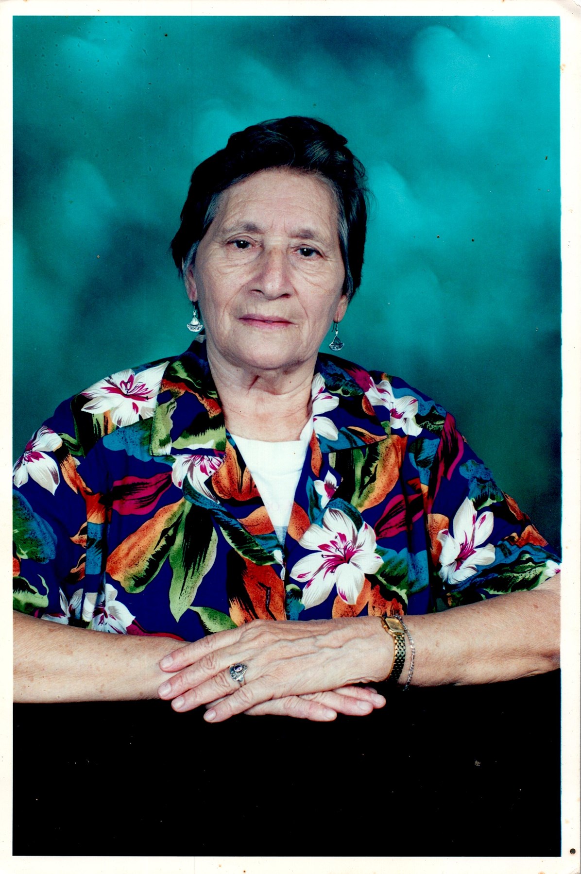 Obituary of Maria Antonia Barrera de Salvador