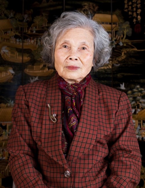 Avis de décès de Mrs. Yueh-Yen Yan