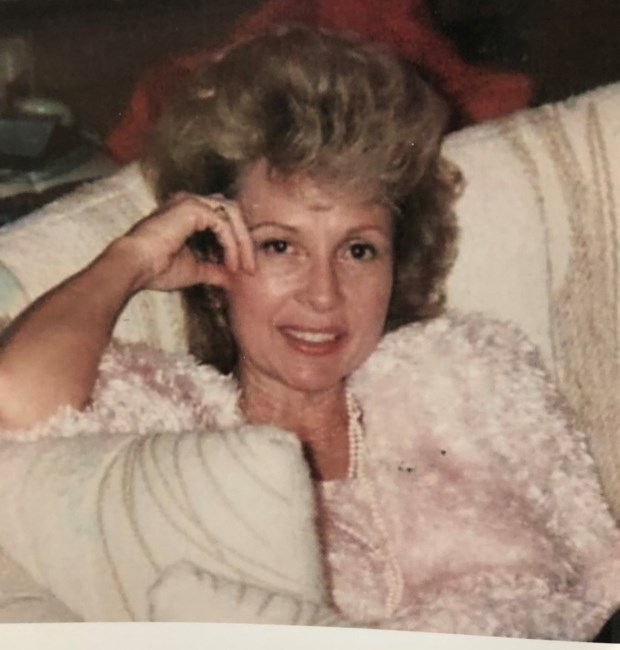 Obituario de Linda Jane Hughes